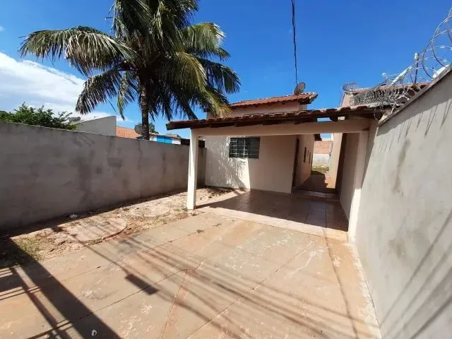 Imagem 12: Casa Aero Rancho, 2 Quartos e Etc com Varanda Garagem Coberta e Quintal