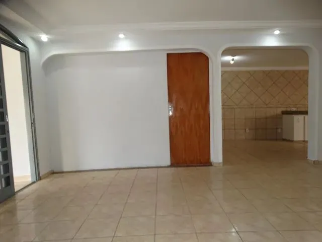 Imagem: Casa para Aluguel com 200 M2, 3 Qtos 1 Suíte