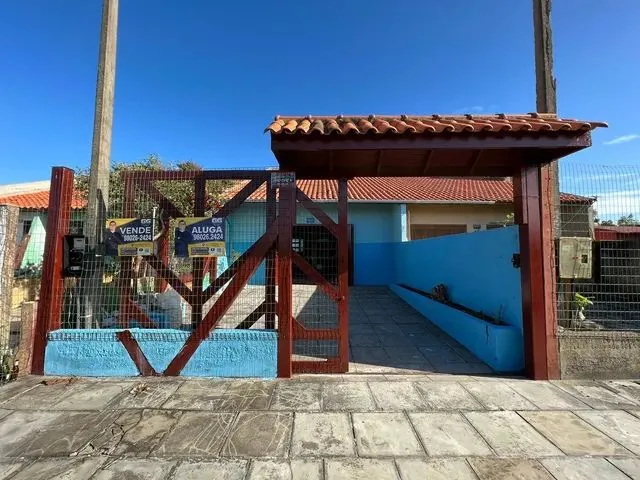 Imagem: Sobrado com Anexo no Bairro Nazaré - Cidreira/Rs