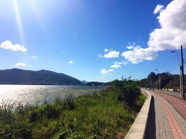Imagem 3: Aluguel Anual Apto Mobiliado 1 Dormitório na Lagoa da Conceição (1 Pessoa