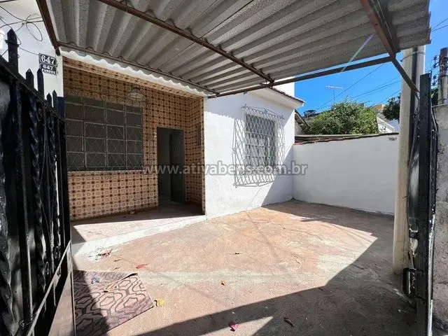 Imagem: Casa de Rua Linear e com Entrada Independente