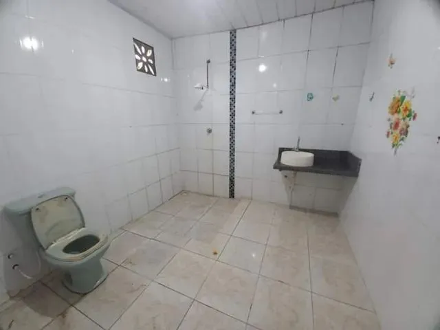 Imagem 2: Casa 3 Quartos no Loteamento Campo Dourado, Bairro da Cidade Nova. Disponível para Venda