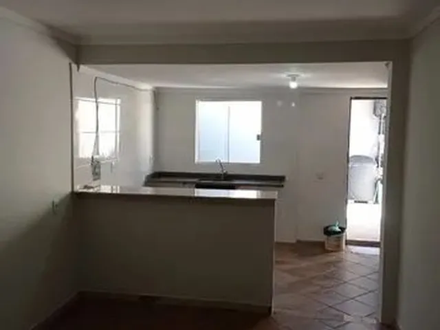 Imagem 12: Alugo Casa de Fundos (Qno 17, Conj 10, Cs 13