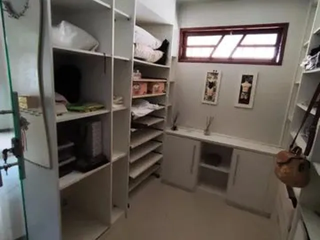 Imagem 4: Casa Linear Centro C/ 3Qts, Send 1Suíte, 2Brs, 2Vgs, Quintal, Split, Blindex, Amrs