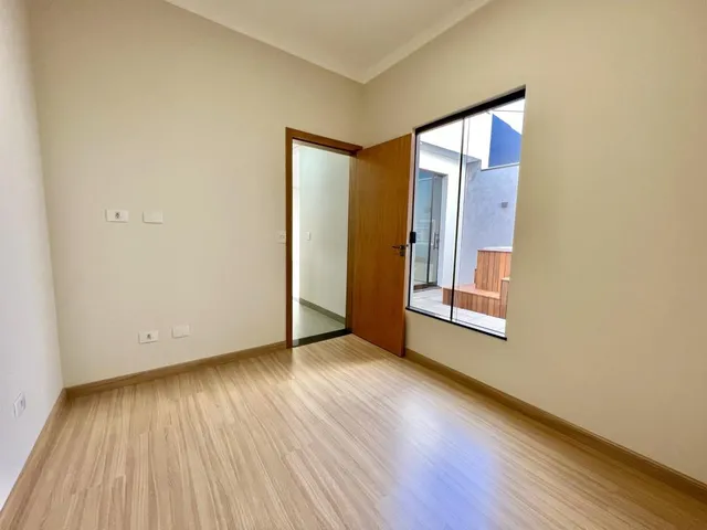 Imagem 13: Charmosa Casa com Spa no Jardim Monte Rei em Maringá