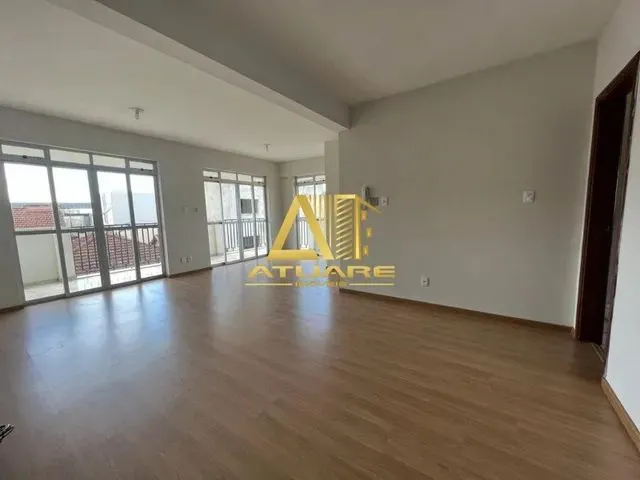 Imagem: Amplo Apartamento com Localização Privilegiada