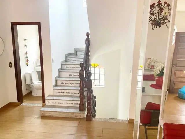 Imagem: Belo Horizonte - Casa Padrão - Serra