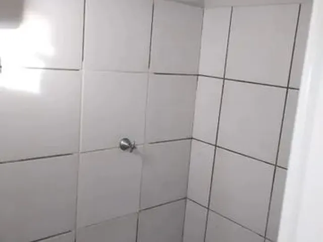 Imagem 11: Quitinete Quarto com aluguel por R$700 /mês