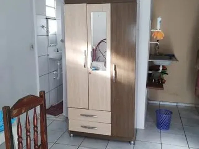 Imagem 4: Quitinete Quarto com aluguel por R$700 /mês