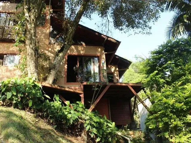 Imagem 1: Casa com 2 Dormitórios, 180 M² - Rio Tavares - Florianópolis/Sc