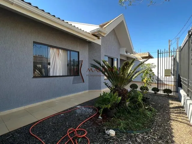 Imagem: Casa À Venda, 3 Quartos, 1 Suíte, 2 Vagas