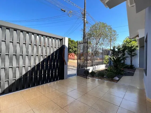 Imagem 2: Casa À Venda, 3 Quartos, 1 Suíte, 2 Vagas, Jd Nilo Mussi / Floresta - Maringá/Pr