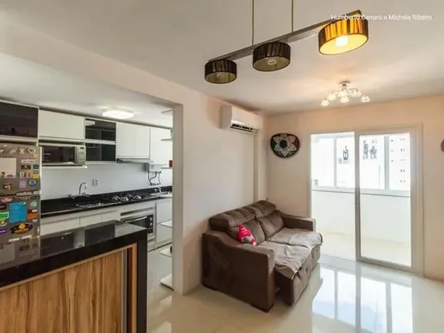 Imagem: O apartamento possui 2 Dormitórios, 2 Banheiros, 1 Vaga na