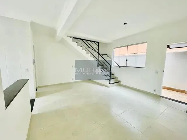 Imagem: Casa Geminada de 3 Quartos, Bairro Novo