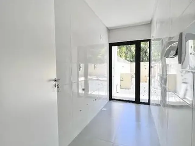 Imagem 11: Sobrado À Venda, 3 Quartos, Sendo 3 Suítes, Bairro Chico de Paulo, Jaraguá do Sul/ Sc