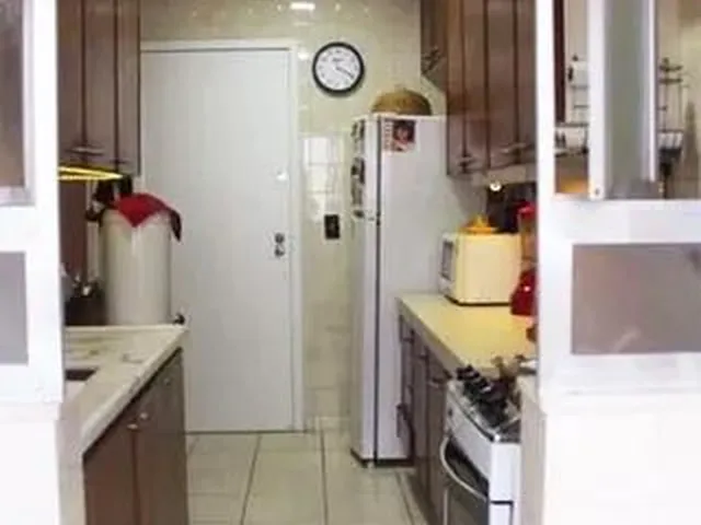 Imagem 6: Petrópolis - Apartamento Padrão - Valparaíso
