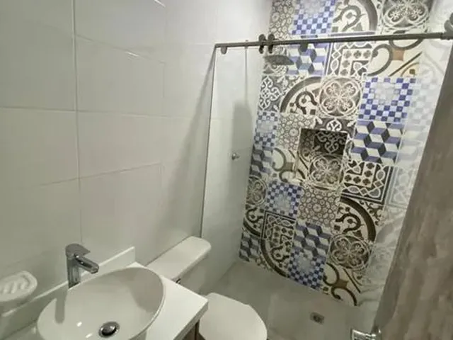 Imagem 7: Casa para Venda com 100 Metros Quadrados com 2 Quartos em Gleba e - Camaçari - Bahian