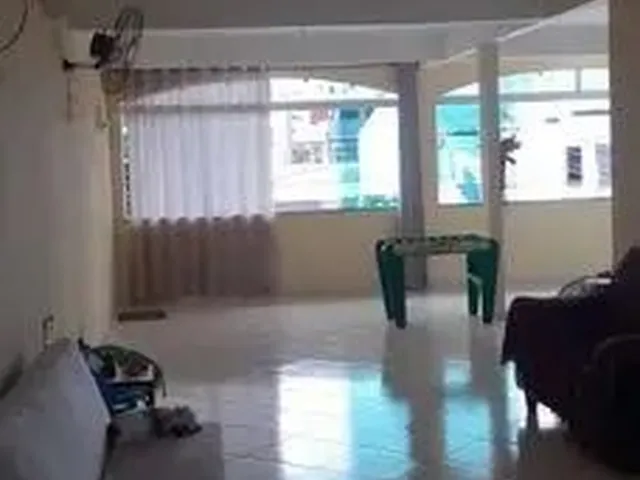 Imagem 4: Vendo Casa em Barcelona