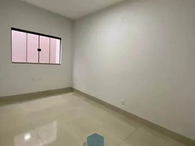 Imagem 5: Térrea para Venda com 156 Metros Quadrados com 3 Quartos em Solange Park II - Goiânia