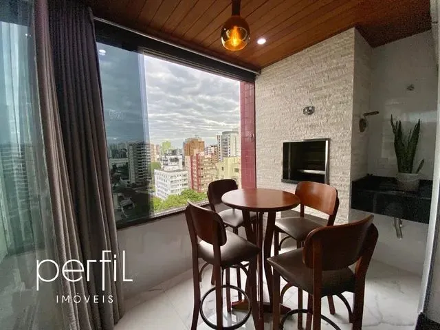 Imagem: Apartamento em Andar Alto na Região Central