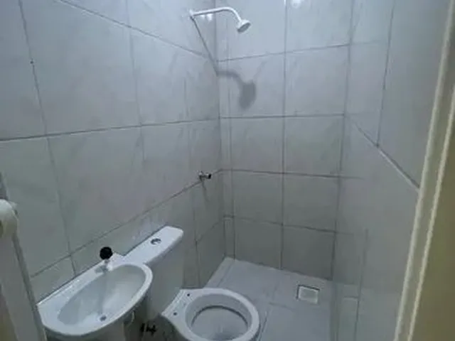 Imagem 3: Kitinet Quarto com 1 banheiro
