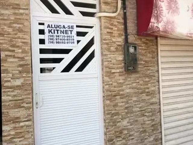 Imagem 2: Kitinet Quarto com 1 banheiro