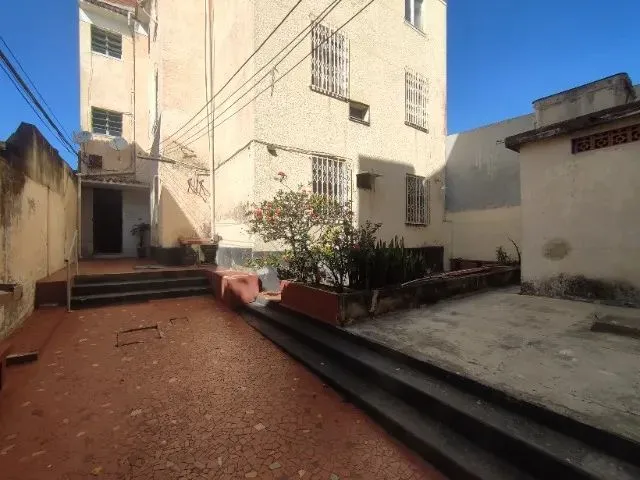 Imagem: Alugo Apto de 2 Quartos