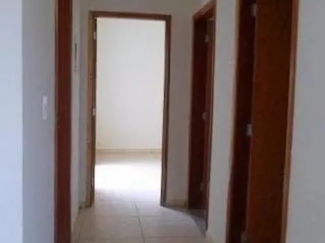 Imagem 2: Casa de Condomínio Térrea para Aluguel Possui 70 Metros Quadrados com 3 Quartos