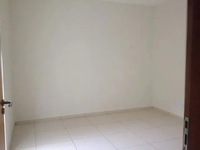 Imagem 6: Casa de Condomínio Térrea para Aluguel Possui 70 Metros Quadrados com 3 Quartos
