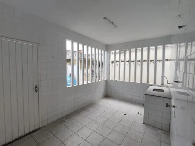 Imagem 2: Casa Duplex para Aluguel, 5 Quartos, 4 Suítes, 2 Vagas, Coroa do Meio - Aracaju/Se