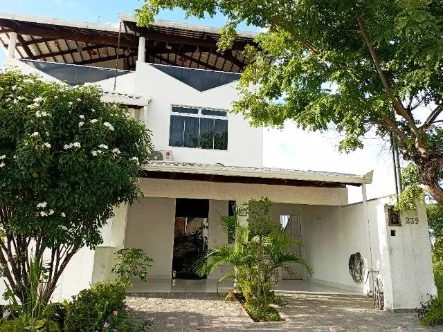 Imagem: Excelente Casa de 5 Quartos para Alugar