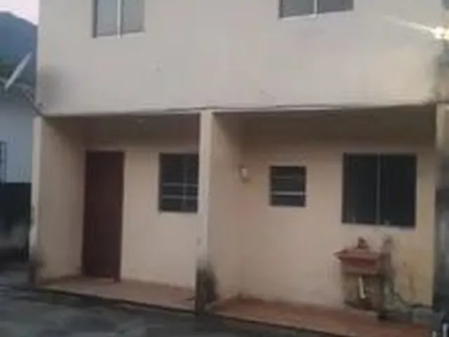 Imagem: Casa Centro de Muriqui 2 Quartos e Vaga