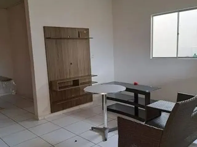 Imagem: Aluga-Se Primeiro Andar