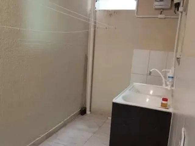 Imagem 12: Casa Graciosa para Aluguel e Venda com 3/4 em Jauá (Abrantes) - Camaçari - Ba