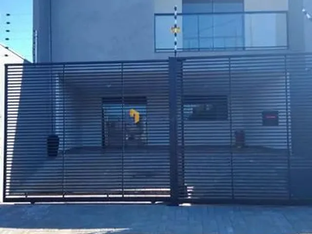 Imagem: Sobrado para Locação, com 4 Quartos, Sendo