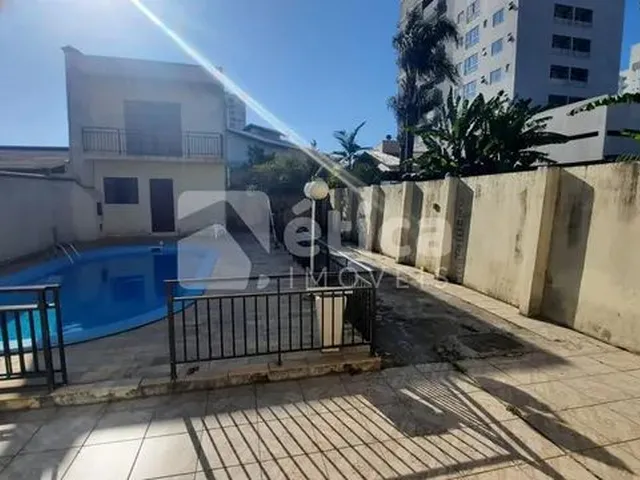 Imagem: Ampla Casa no Bairro São Judas Bem Localizada