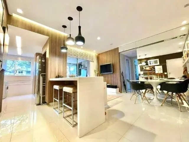 Imagem: Apartamento com 2 Dormitórios À Venda
