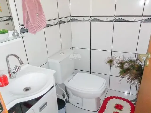 Imagem 5: Sobrado para Venda Tem 184 M² com 3 Quartos em Emiliano Perneta - Pinhais - Pr