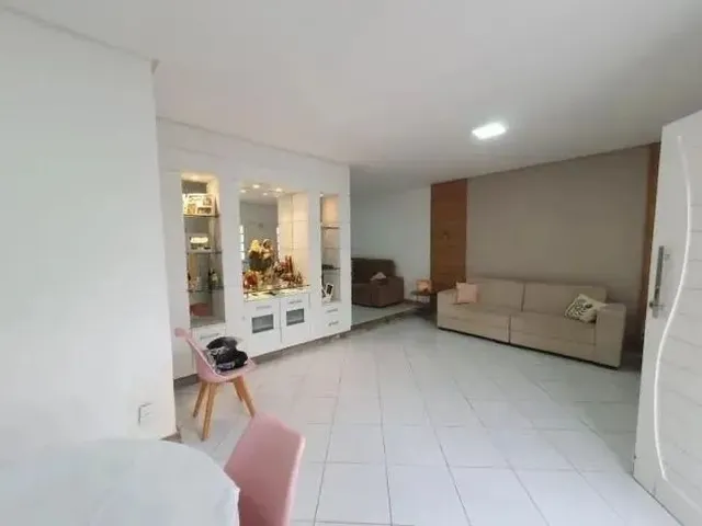 Imagem: Casa com 3 Quartos na Lagoa Nova