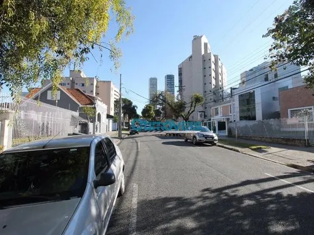 Imagem 3: Apartamento com 3 Dormitórios À Venda, 83 M² por R$ 350.000,00 - Centro - Curitiba/Pr