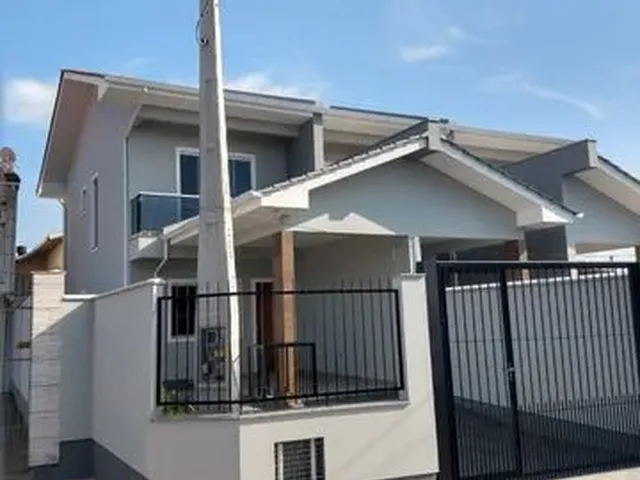 Imagem: Sobrado em Rio Grande - Palhoça, Sc