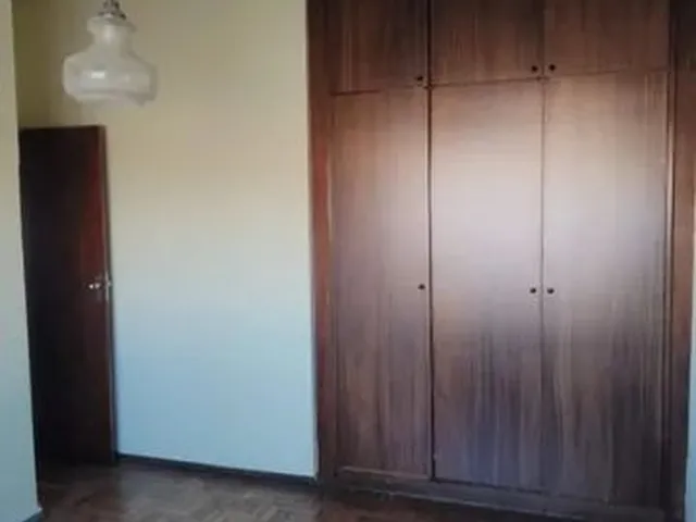 Imagem 2: Excelente Casa de 4 Quartos no Camargos