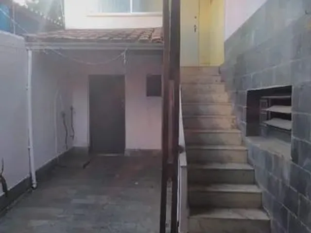 Imagem 7: Excelente Casa de 4 Quartos no Camargos
