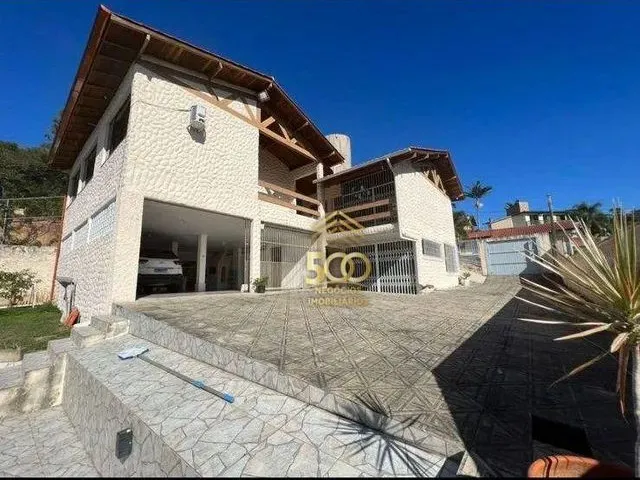 Imagem: Casa com 3 Dormitórios para Alugar, 200