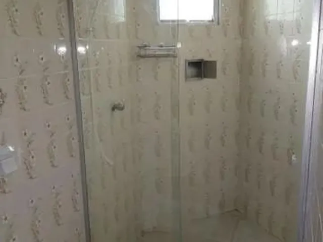 Imagem 8: Apartamento para Locação em Uberlândia, Centro, 2 Dormitórios, 1 Banheiro, 1 Vaga