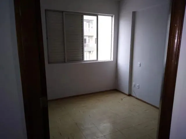 Imagem 12: Apartamento para Locação em Uberlândia, Centro, 2 Dormitórios, 1 Banheiro, 1 Vaga