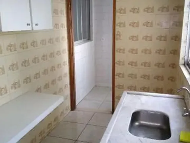 Imagem 11: Apartamento para Locação em Uberlândia, Centro, 2 Dormitórios, 1 Banheiro, 1 Vaga