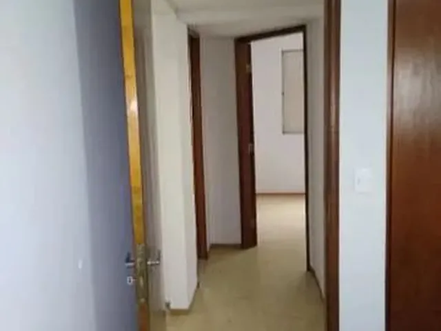 Imagem 15: Apartamento para Locação em Uberlândia, Centro, 2 Dormitórios, 1 Banheiro, 1 Vaga