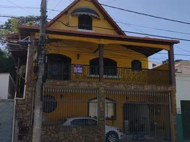 Imagem: Cód. 1479 - Casa com 3 Quartos para Alugar