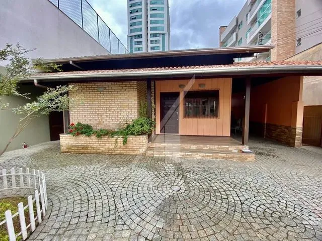 Imagem: Blumenau - Casa Comercial - Velha